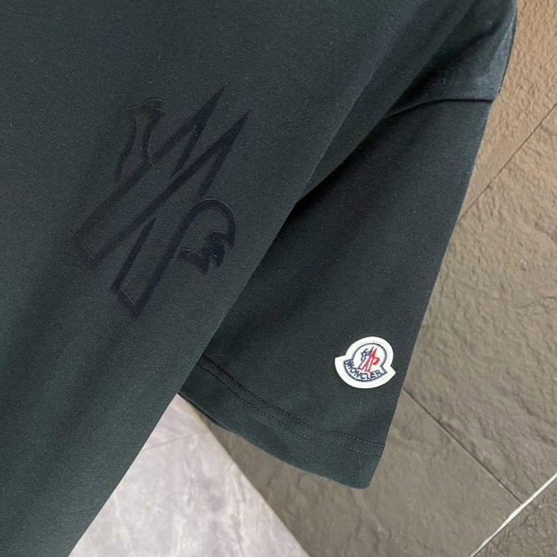 Efficient Moncler T-Shirts 142875