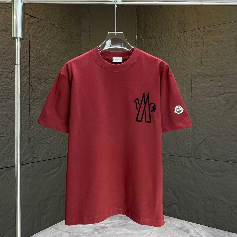 Moncler T-Shirts Soft 142854