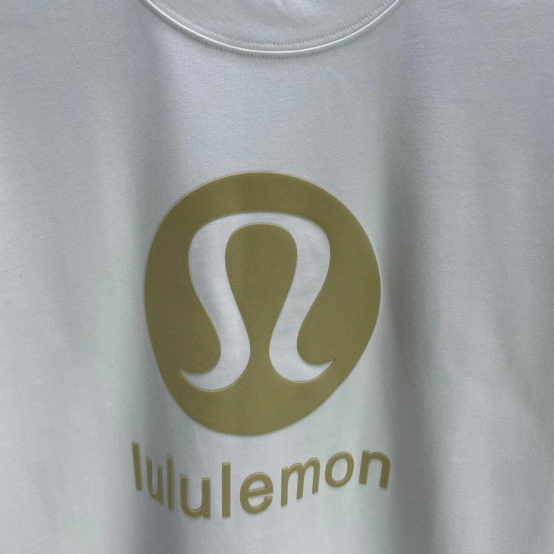 Tailored Moncler T-Shirts 142833