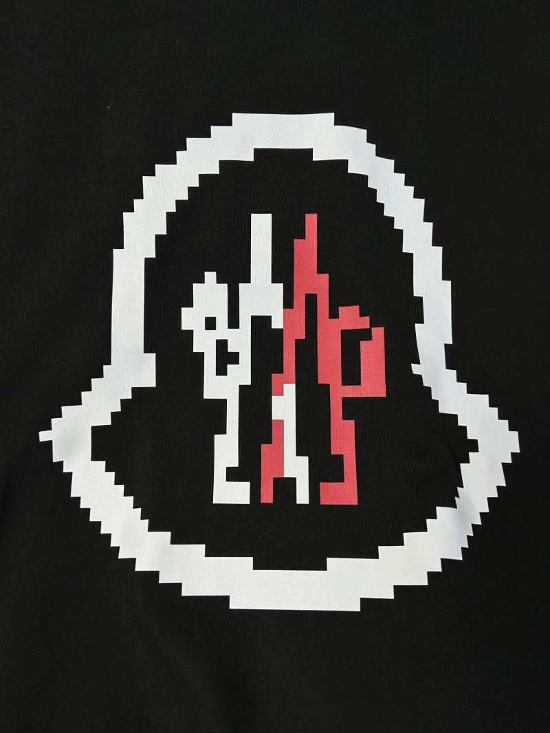Minimalist Moncler T-Shirts 142826