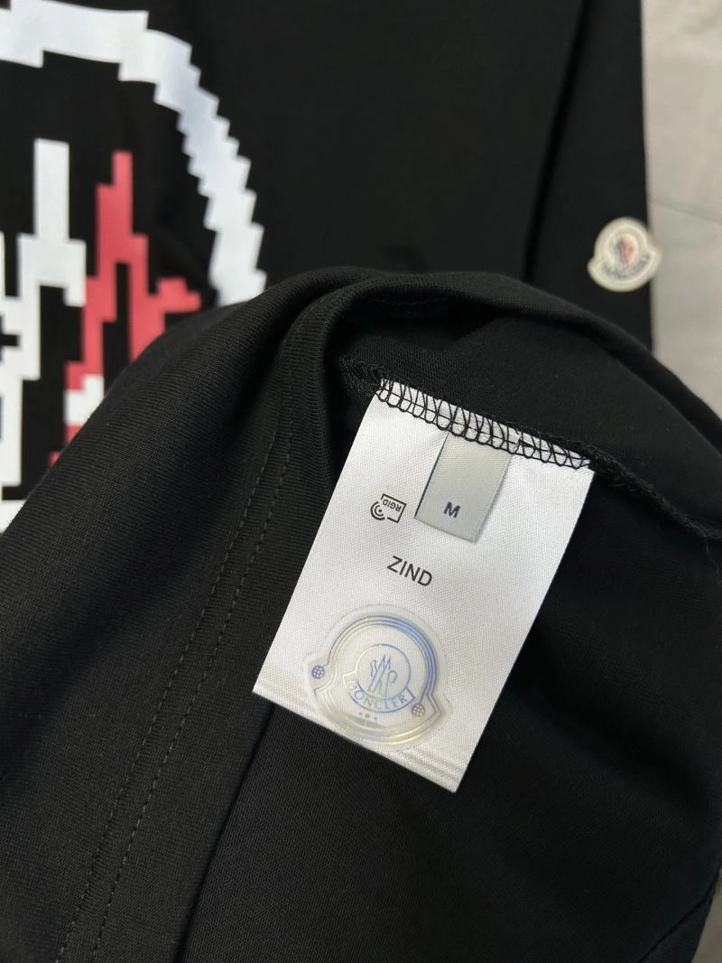 Minimalist Moncler T-Shirts 142826