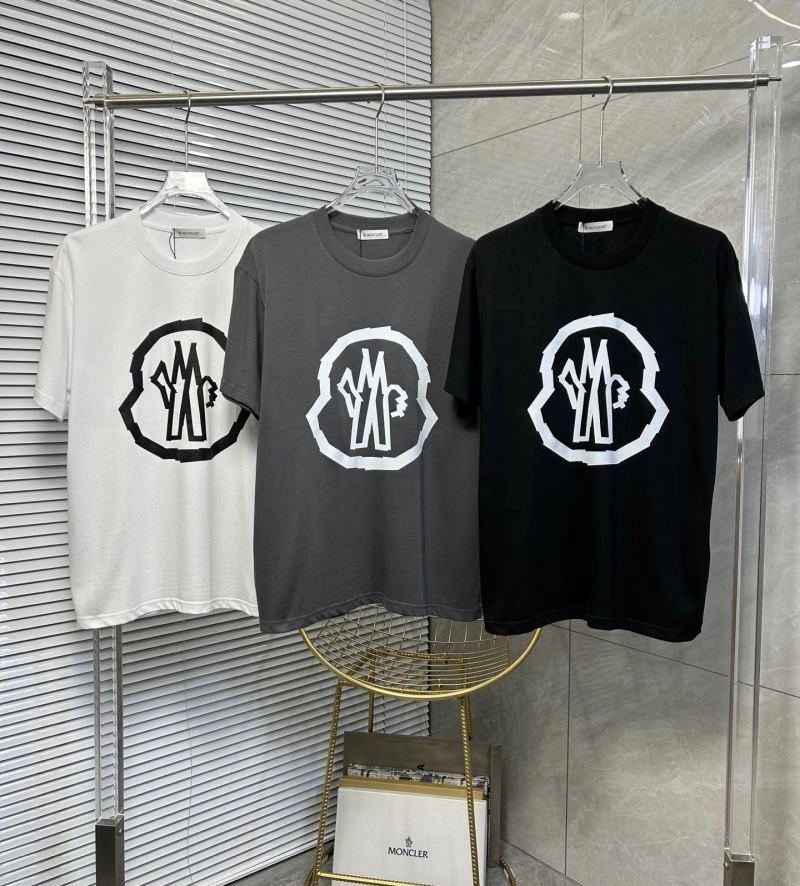 Refined Moncler T-Shirts 142822