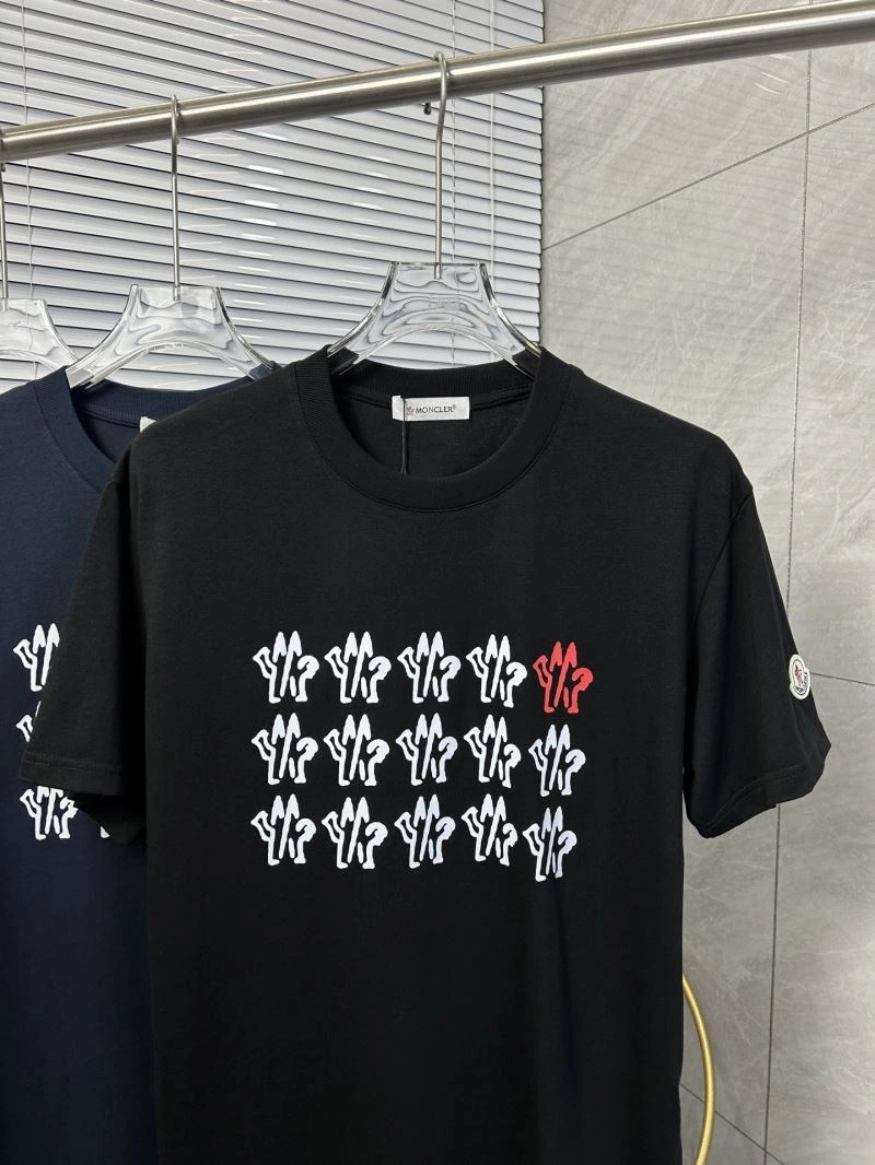 Moncler T-Shirts Timeless 142829