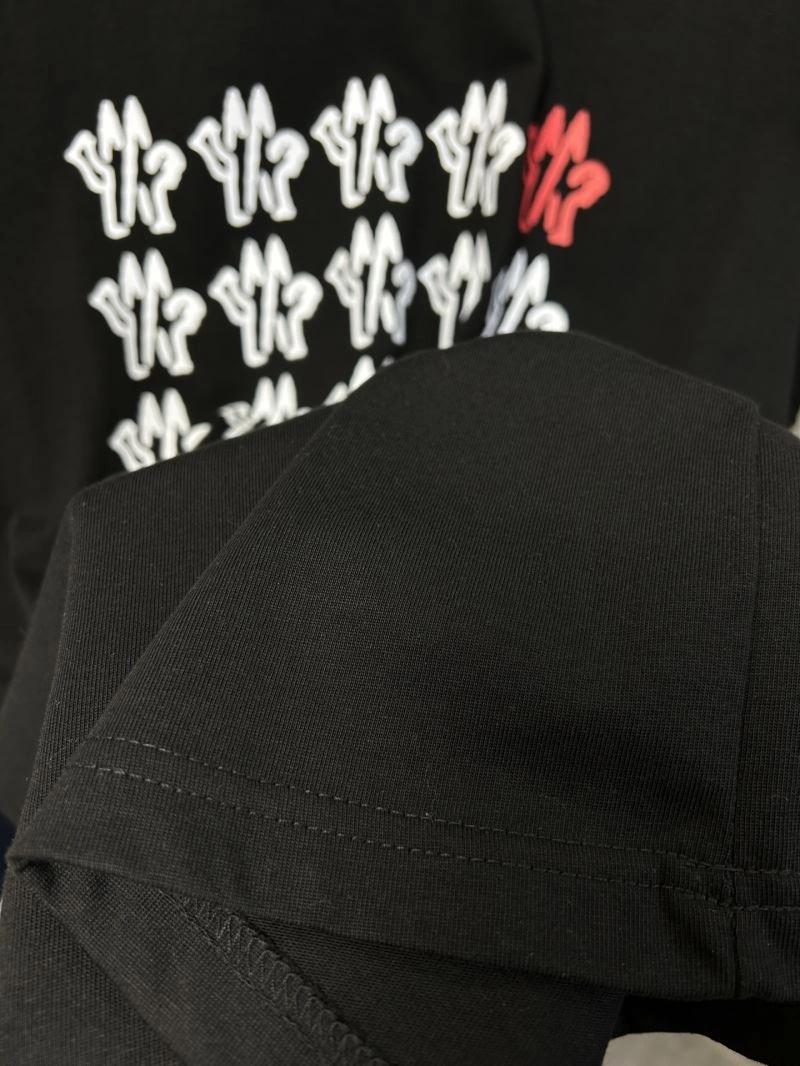 Moncler T-Shirts Timeless 142829