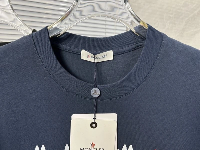 MultiPurpose Moncler T-Shirts 142835