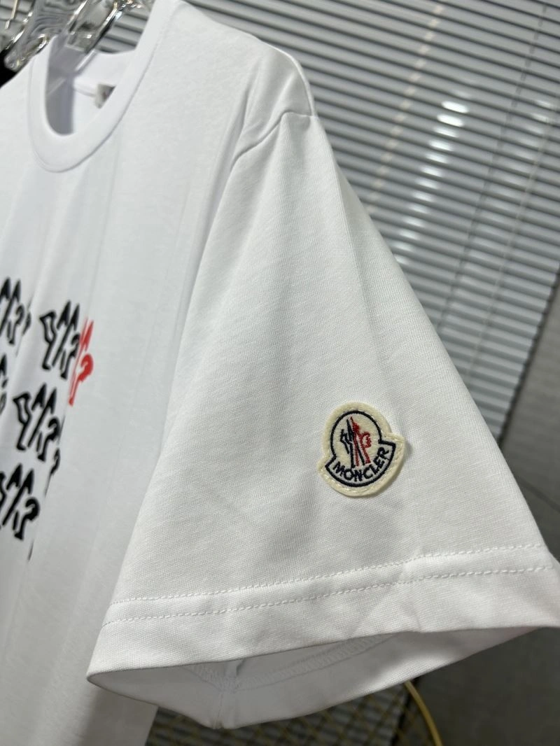 WeatherProof Moncler T-Shirts 142823