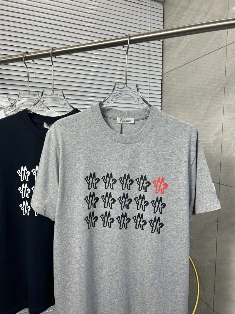 Moncler T-Shirts Colorful 142825