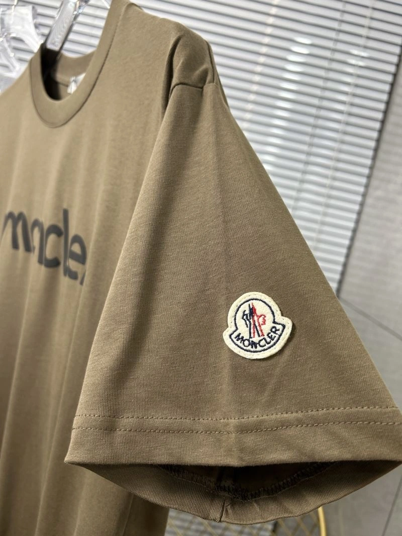 Moncler T-Shirts Stylish 142836