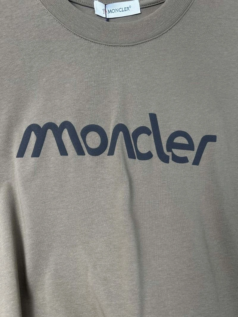 Moncler T-Shirts Stylish 142836