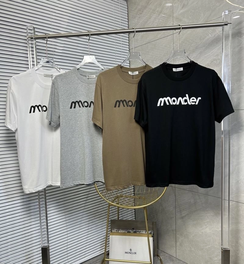 Moncler T-Shirts Stylish 142836