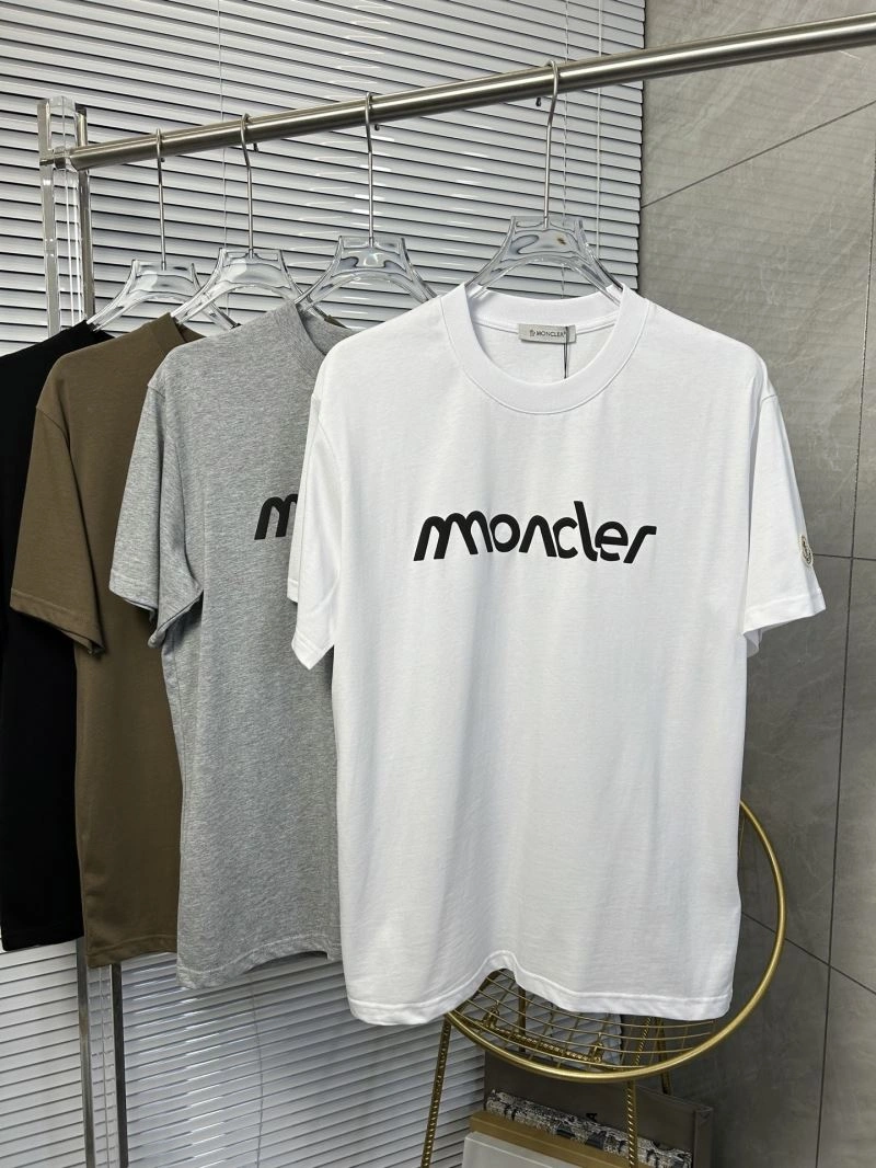 Moncler T-Shirts Neat 142813