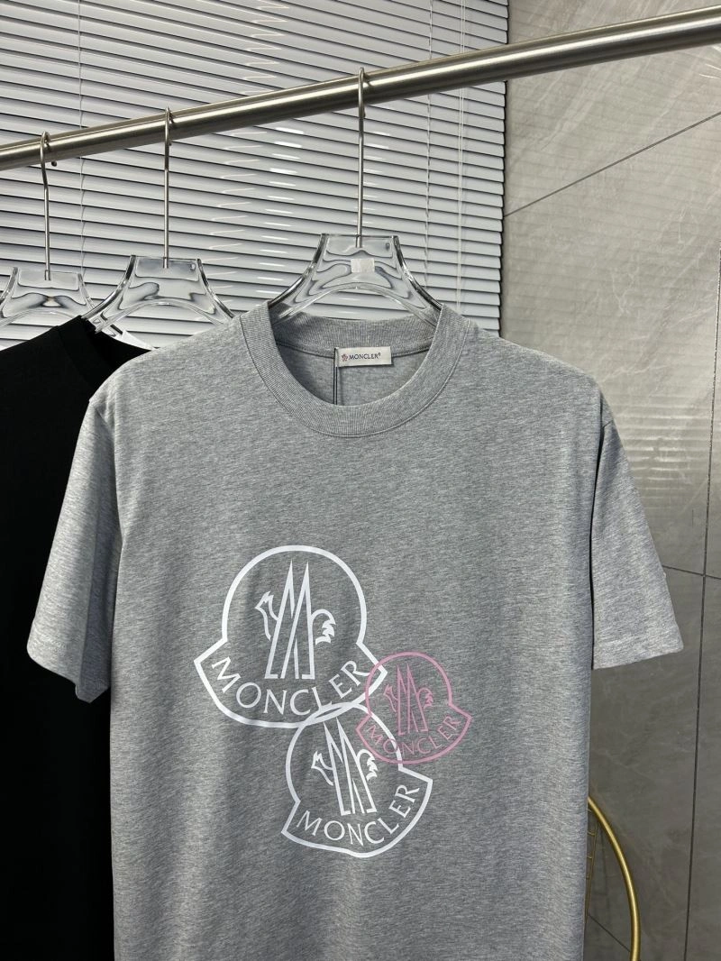 MoistureWicking Moncler T-Shirts 142807