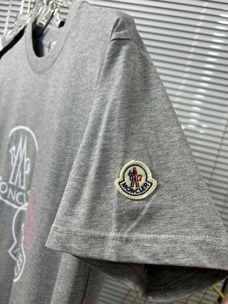 MoistureWicking Moncler T-Shirts 142807