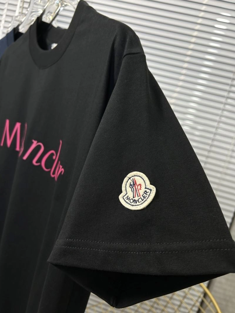 Moncler T-Shirts MultiPurpose 142803
