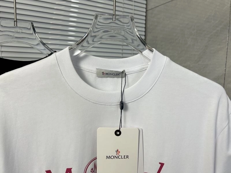 Moncler T-Shirts Contemporary 142800