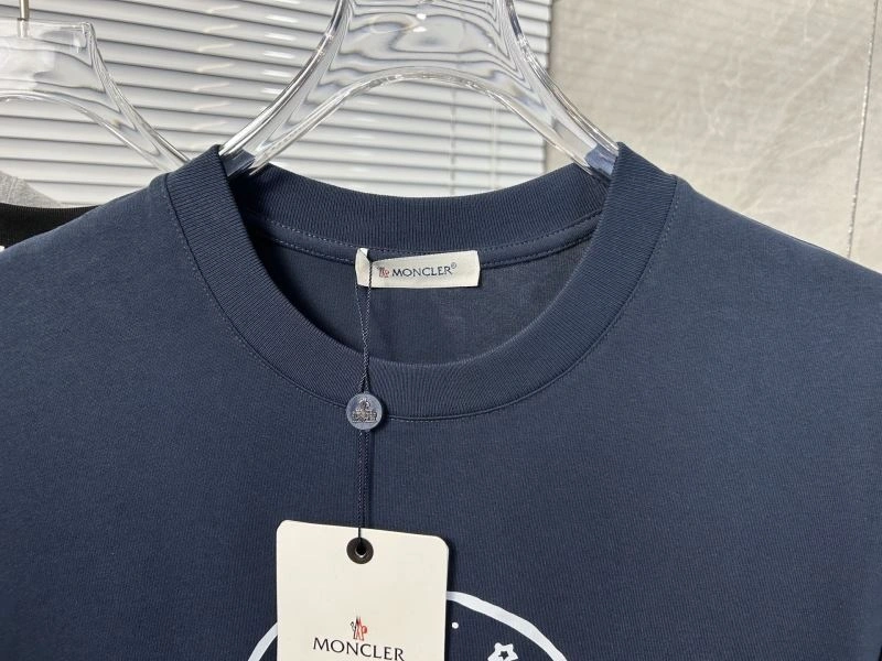 Popular Moncler T-Shirts 142797
