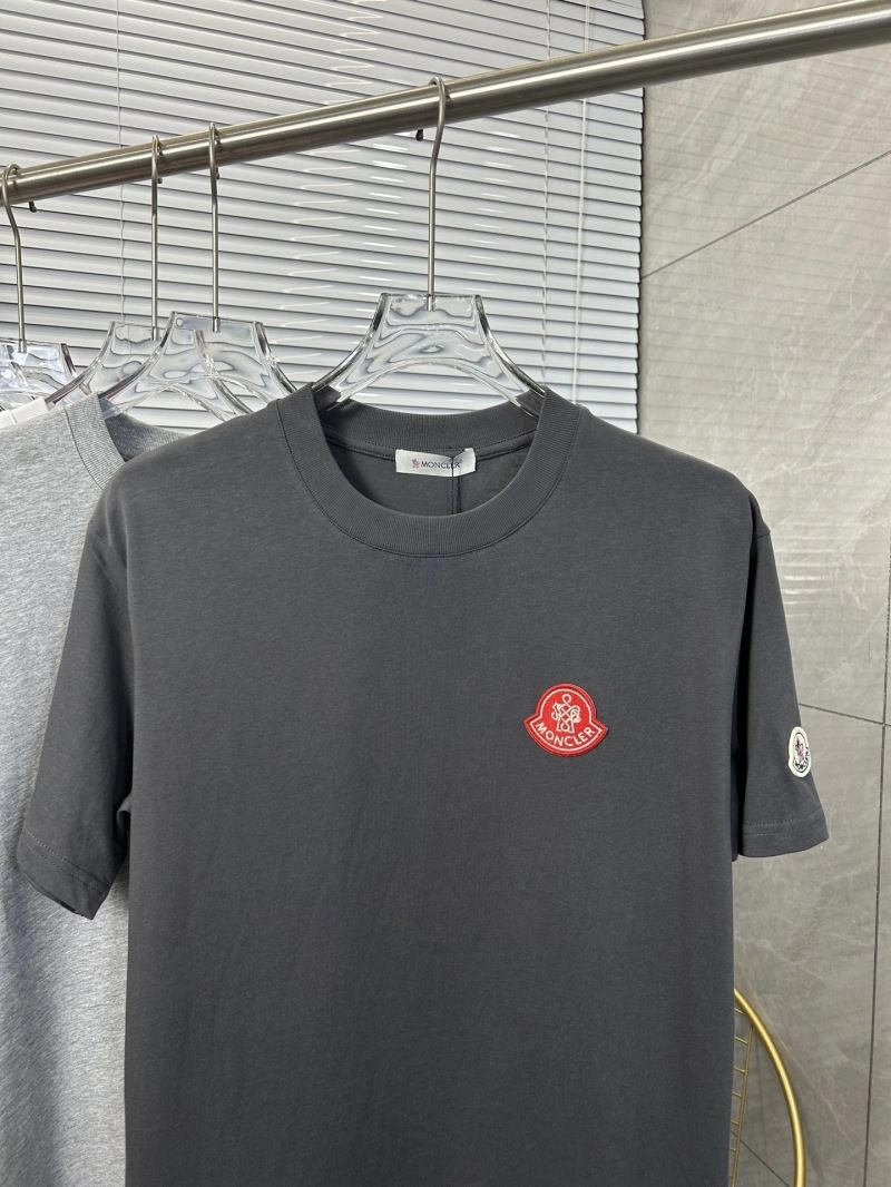 Moncler T-Shirts Sustainable 142789