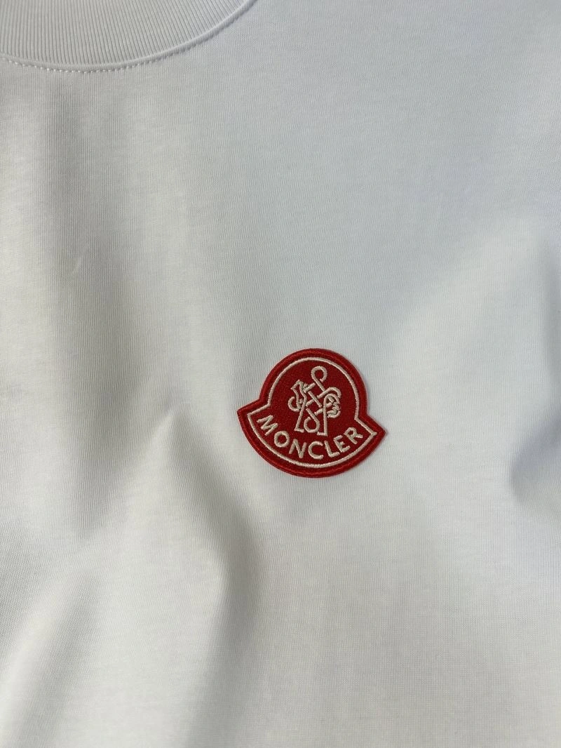 Supportive Moncler T-Shirts 142786