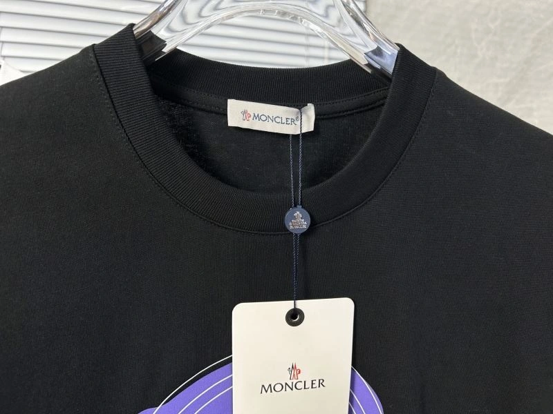 EasyCare Moncler T-Shirts 142782