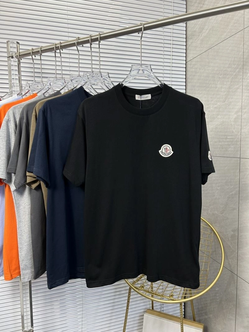 Moncler T-Shirts Stylish 142802