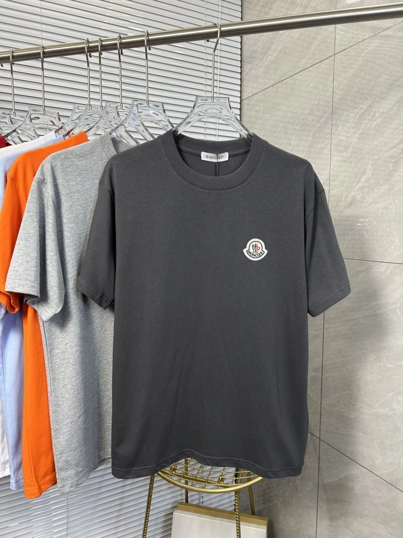 Moncler T-Shirts SunProtective 142778