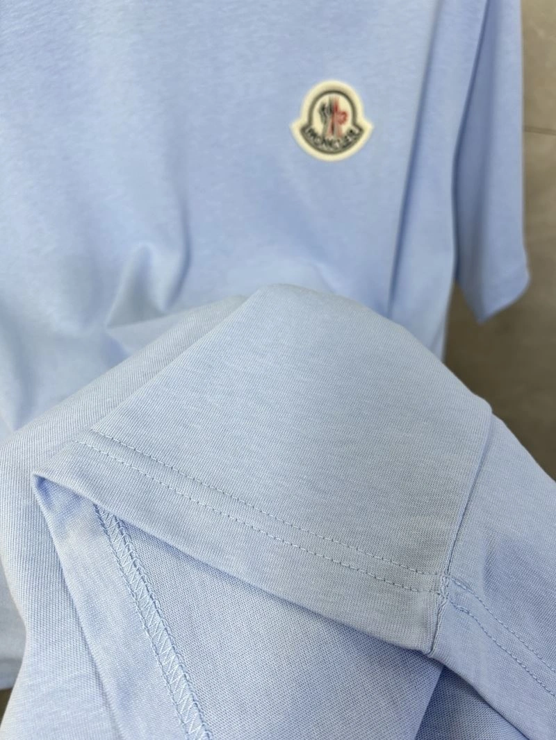 Moncler T-Shirts Refined 142773