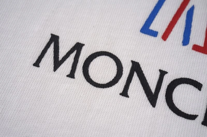 Moncler T-Shirts Premium 143715