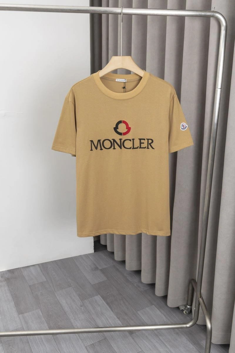 Moncler T-Shirts MoistureWicking 139915