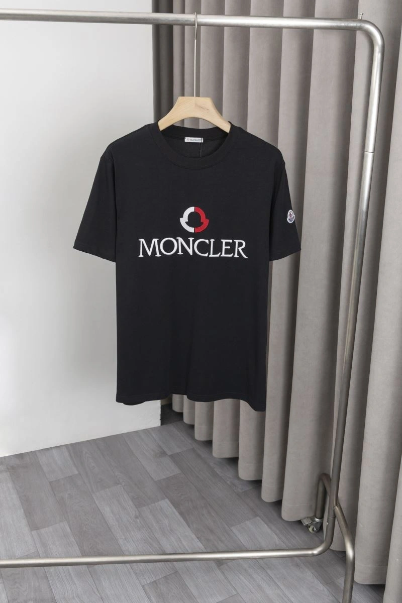 Moncler T-Shirts MoistureWicking 139915
