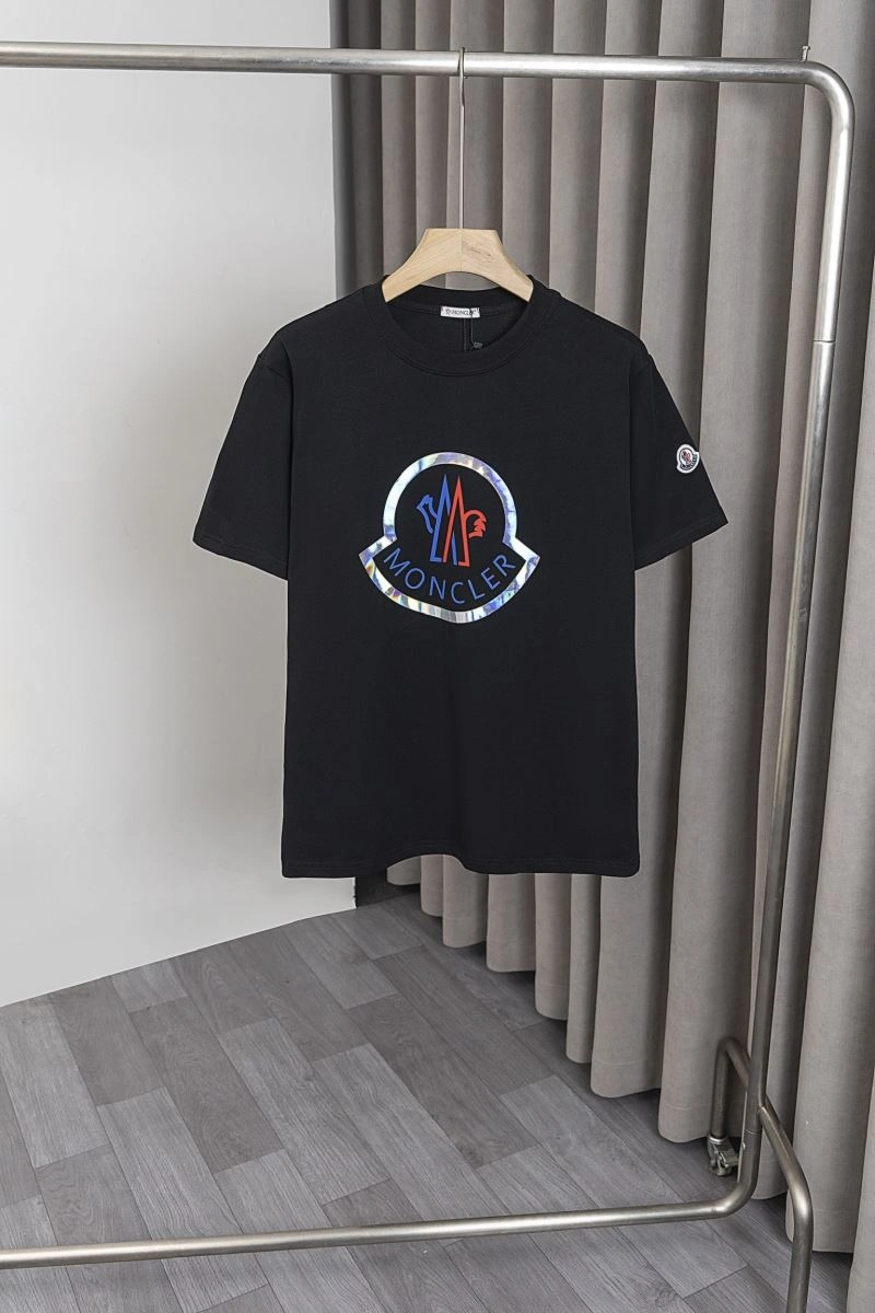 Moncler T-Shirts Unique 139903