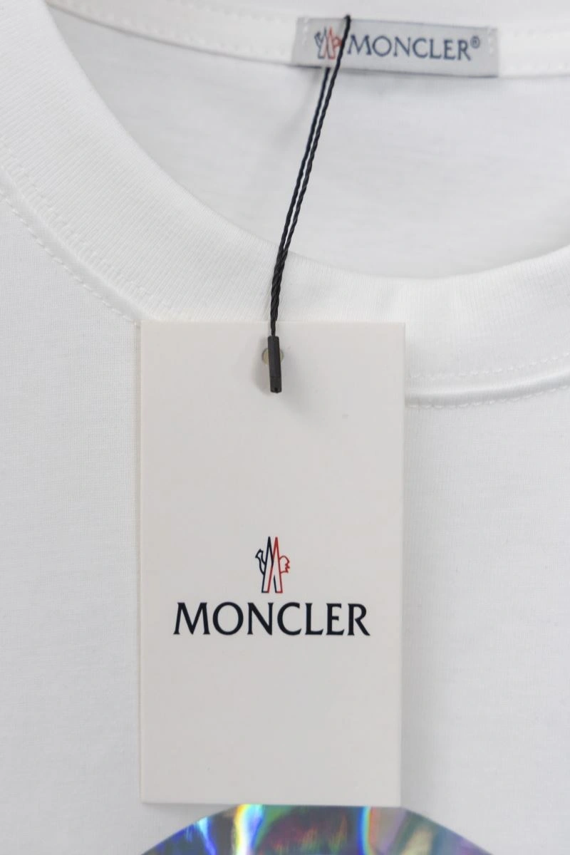 Moncler T-Shirts Unique 139903
