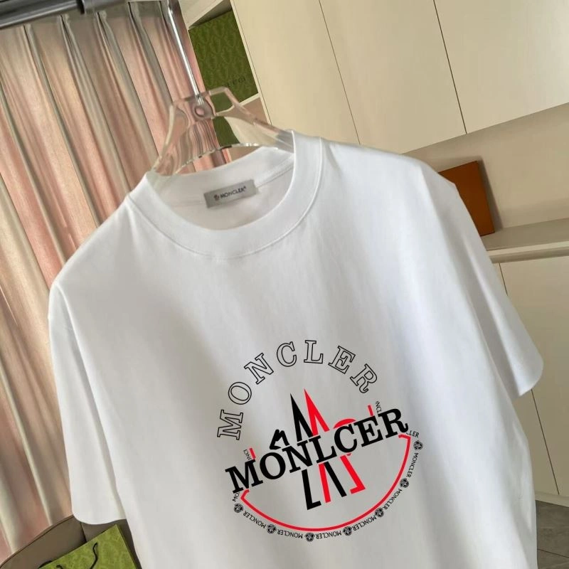Moncler T-Shirts Fashionable 139908