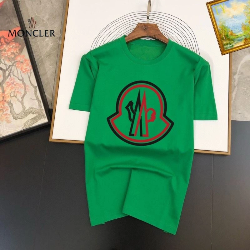 Sleek Moncler T-Shirts 139883