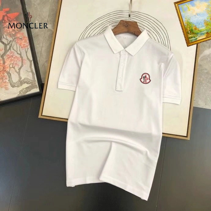 Sleek Moncler T-Shirts 139821