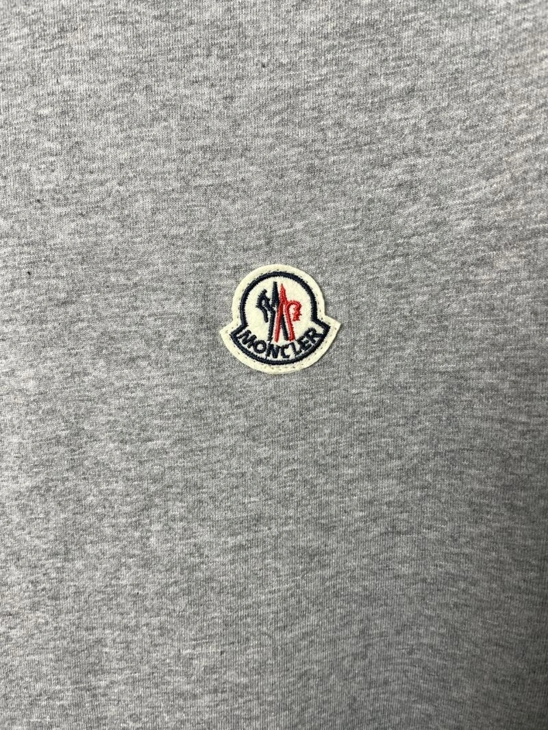 Moncler T-Shirts WaterResistant 142739