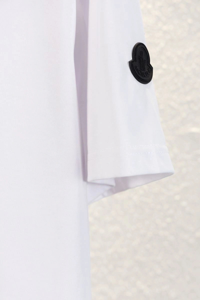 Stretchable Moncler T-Shirts 142737
