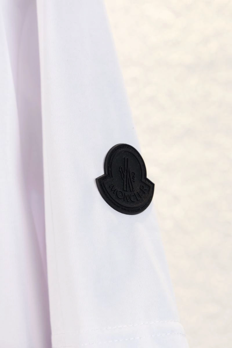 Stretchable Moncler T-Shirts 142737