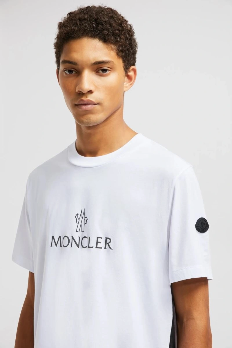 Stretchable Moncler T-Shirts 142737