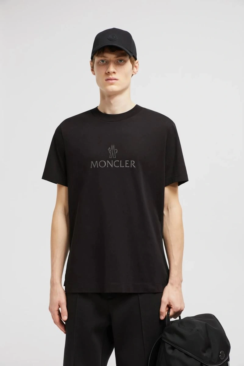 Stretchable Moncler T-Shirts 142737