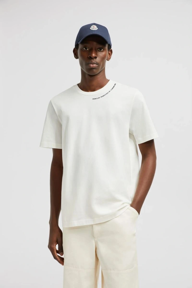 Moncler T-Shirts Timeless 142736
