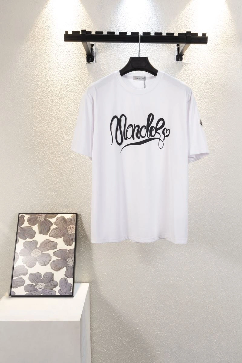 Moncler T-Shirts Neat 142760