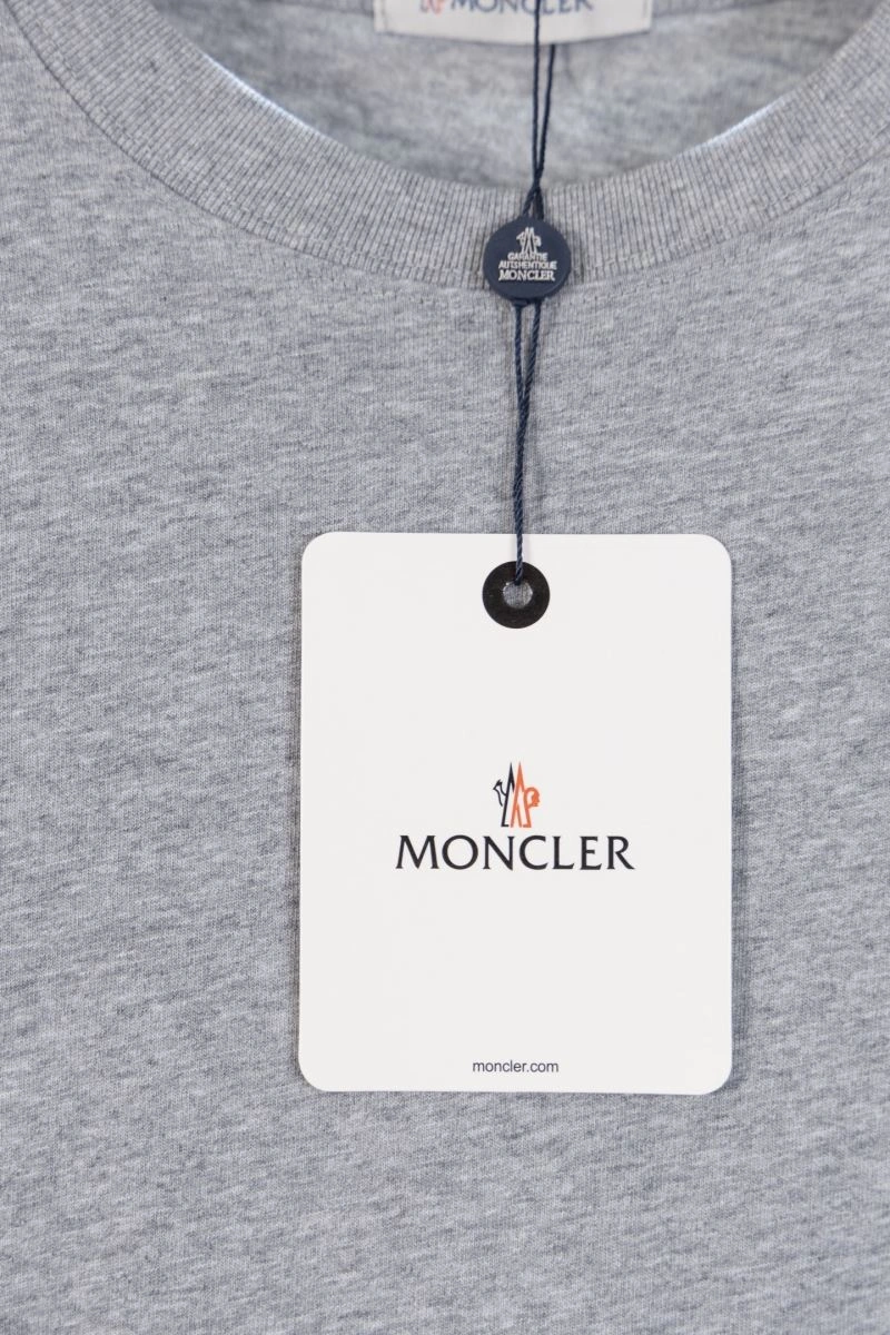Moncler T-Shirts Classic 142730