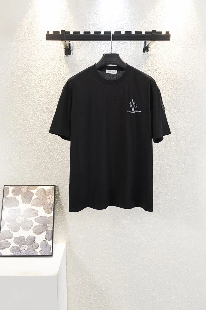 Casual Moncler T-Shirts 142726