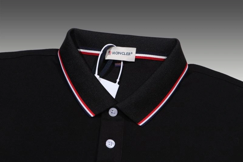 Moncler T-Shirts Breathable 142723