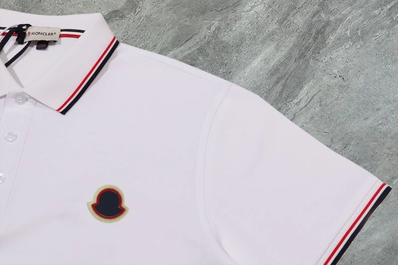 Vibrant Moncler T-Shirts 142722