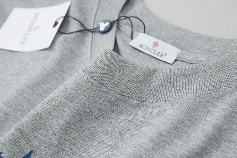 Moncler T-Shirts AllSeason 142719