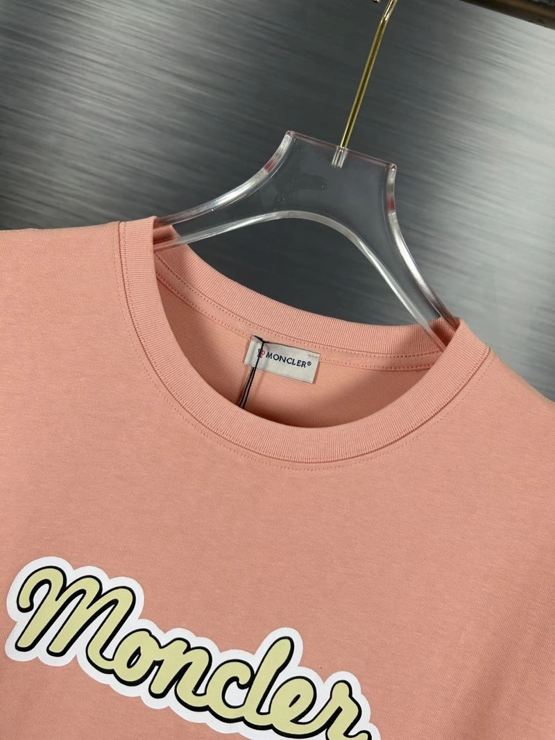 Cozy Moncler T-Shirts 142703