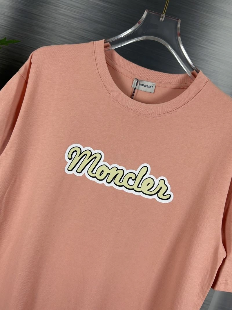 Cozy Moncler T-Shirts 142703
