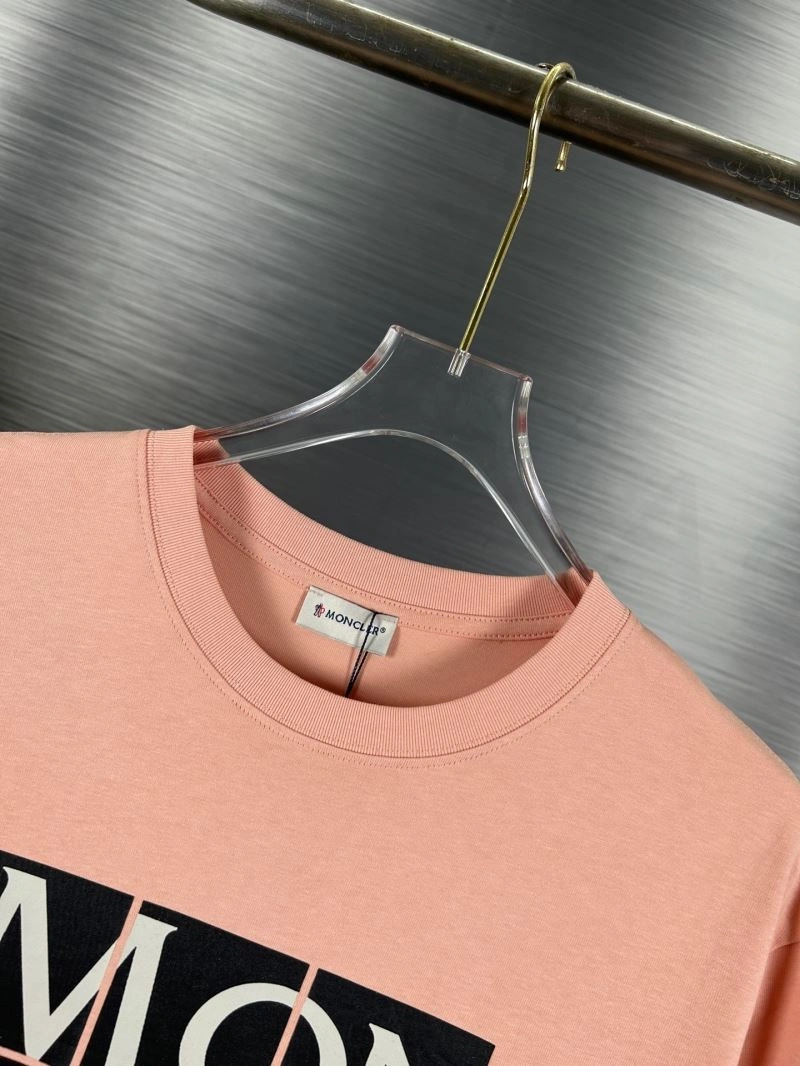 Moncler T-Shirts Classic 142705