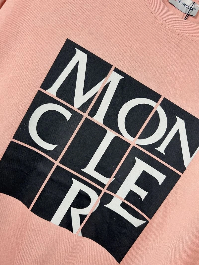 Moncler T-Shirts Classic 142705